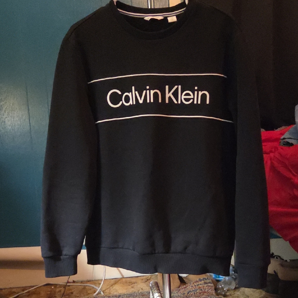 Calvin Klein Woman's Black Crewneck Sweat Shirt Never Worn